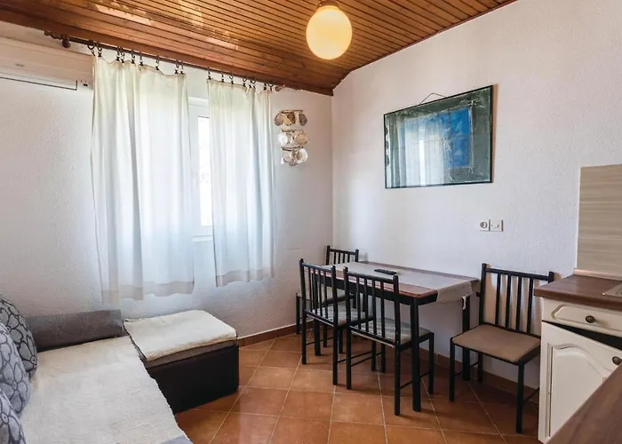 Daire One-bedroom In Klek