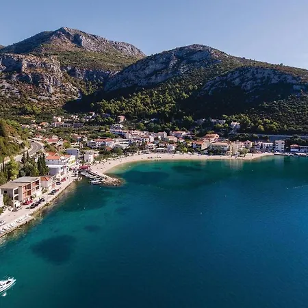 One-bedroom In 아파트 *